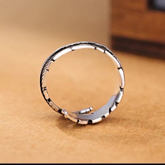 💥5/$30🎁 FEATHER 925 STERLING ADJUSTABLE RING - Picture 3 of 7